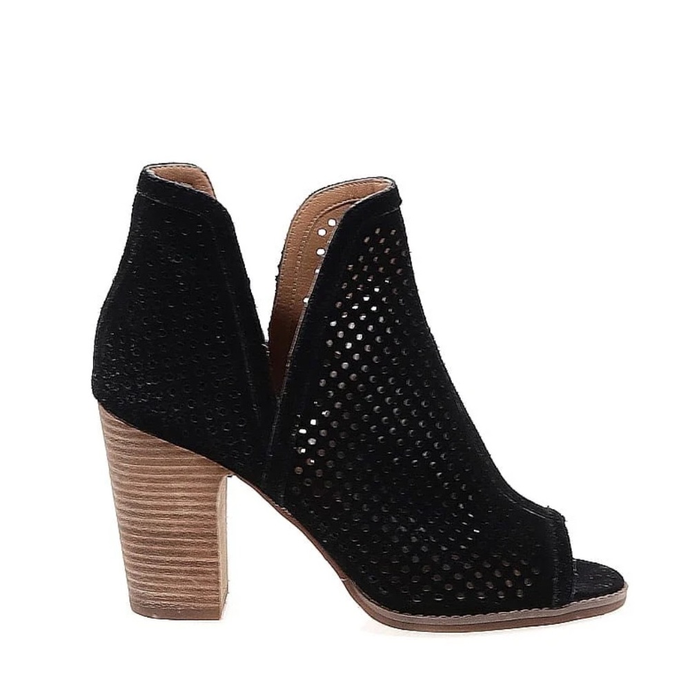 Lucky Brand Black and Tan Heeled Boots